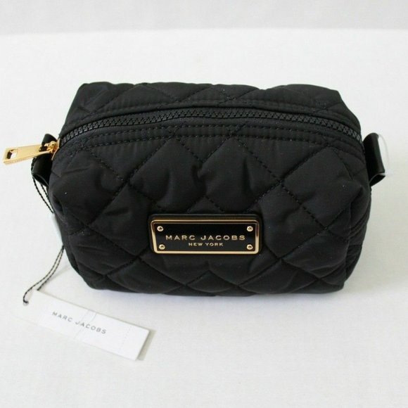 Marc Jacobs Handbags - Marc Jacobs Quilted Nylon Zip Cosmetic Pouch Black